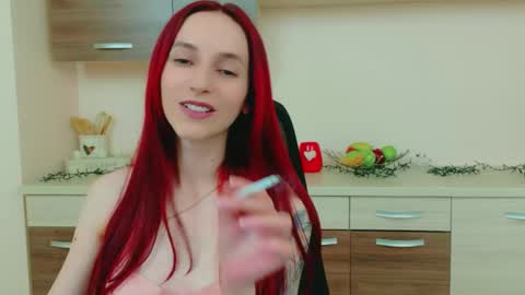 JuliaJae online show from May 9, 2026, 6:40 am