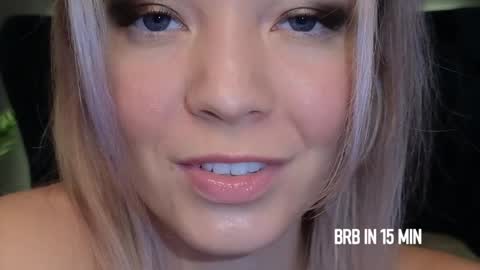 Cute online show from December 13, 2024, 2:05 pm