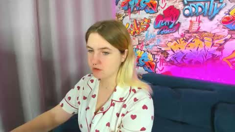 Snapshot of julia_jips chatting on September 13, 2025, 12:10 am Julia Jips online show from September 13, 2025, 12:10 am