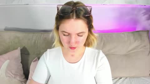 Snapshot of julia_jips chatting on September 18, 2025, 8:05 am Julia Jips online show from September 18, 2025, 8:05 am