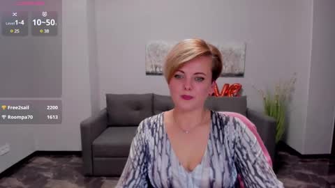 Julia online show from February 17, 2025, 4:15 pm
