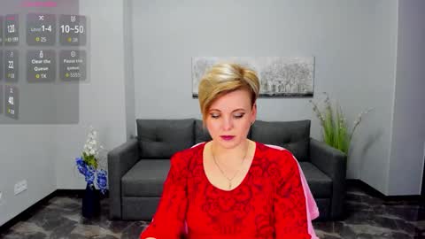 Snapshot of julia_wilsons chatting on February 13, 2026, 12:56 pm Julia online show from February 13, 2026, 12:56 pm