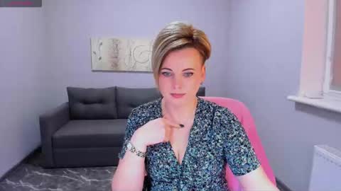 Snapshot of julia_wilsons chatting on March 13, 2026, 6:53 am Julia online show from March 13, 2026, 6:53 am