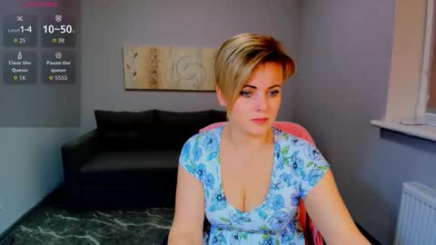 Snapshot of julia_wilsons chatting on March 16, 2026, 7:12 am Julia online show from March 16, 2026, 7:12 am