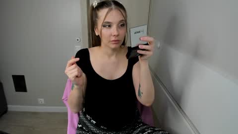 ContentMaker 1 - check my video gallery  online show from December 28, 2024, 10:02 pm