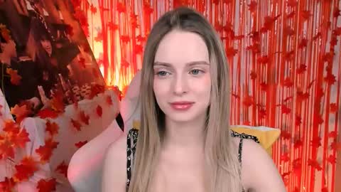 Julia online show from October 20, 2025, 11:32 am