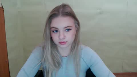 Snapshot of juliacrazy_ chatting on December 2, 2024, 5:59 am juliacrazy_ online show from December 2, 2024, 5:59 am