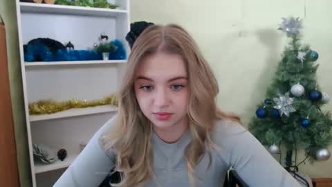 Snapshot of juliacrazy_ chatting on January 9, 2025, 9:48 am juliacrazy_ online show from January 9, 2025, 9:48 am