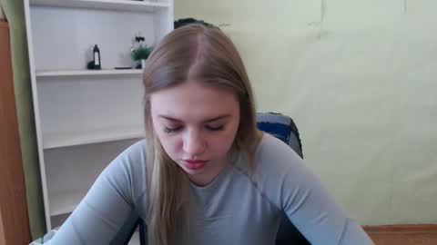 Snapshot of juliacrazy_ chatting on February 18, 2025, 9:21 am juliacrazy_ online show from February 18, 2025, 9:21 am