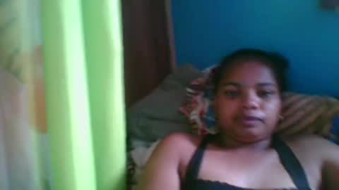 juliah02 online show from January 28, 2025, 8:14 am