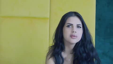 Julia online show from January 10, 2025, 5:05 am