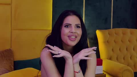Julia online show from March 12, 2025, 5:35 am