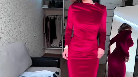 Kate online show from May 2, 2026, 4:45 pm
