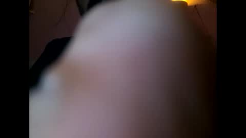 Snapshot of julian38000 chatting on January 17, 2025, 3:45 am julian38000 online show from January 17, 2025, 3:45 am