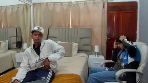 Snapshot of julian_billy chatting on March 8, 2025, 2:19 pm julian billy online show from March 8, 2025, 2:19 pm