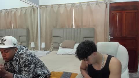 Snapshot of julian_billy chatting on March 11, 2025, 2:51 pm julian billy online show from March 11, 2025, 2:51 pm