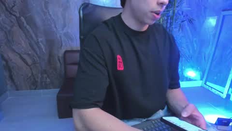 JULIAN  online show from April 27, 2026, 11:14 pm