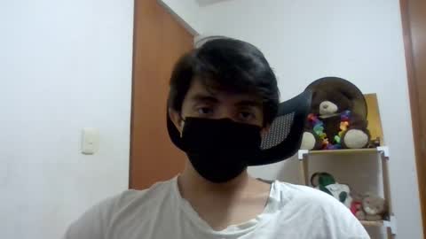 Snapshot of julian_mora7 chatting on March 6, 2025, 2:19 am Julian Mora online show from March 6, 2025, 2:19 am