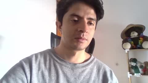 Snapshot of julian_mora7 chatting on October 31, 2025, 3:57 pm Julian Mora online show from October 31, 2025, 3:57 pm