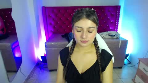 Snapshot of juliana_diamond_ chatting on April 10, 2026, 3:12 am juliana_diamond_ online show from April 10, 2026, 3:12 am