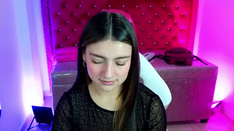 Snapshot of juliana_diamond_ chatting on May 8, 2026, 3:23 am juliana_diamond_ online show from May 8, 2026, 3:23 am
