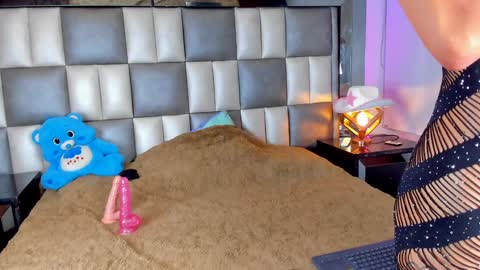 Snapshot of juliana_js_ chatting on January 25, 2025, 11:11 pm juliana_js_ online show from January 25, 2025, 11:11 pm