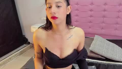 Snapshot of juliana_ls chatting on September 17, 2025, 5:47 pm Juliana online show from September 17, 2025, 5:47 pm
