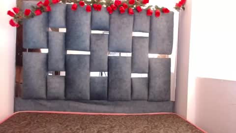 JulianaCarter online show from October 7, 2025, 5:54 pm