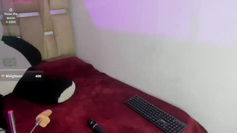 JulianaCarter online show from December 18, 2025, 8:26 pm