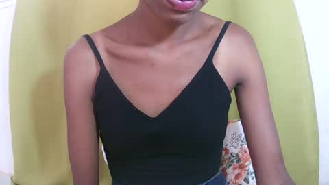 Snapshot of julianahsexy27 chatting on March 3, 2026, 8:20 am Nathie online show from March 3, 2026, 8:20 am