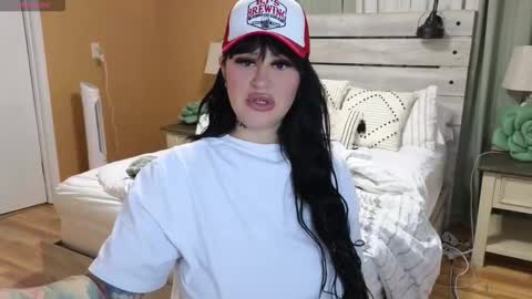 Snapshot of julianaxxxrose chatting on October 10, 2025, 12:26 pm Texas Mamasita online show from October 10, 2025, 12:26 pm