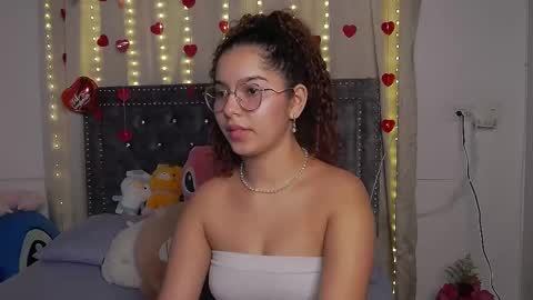 Juliane online show from March 12, 2025, 11:44 pm