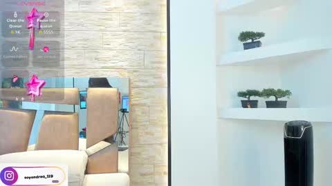 Snapshot of julianna_smith chatting on September 23, 2025, 7:28 pm ANDREA online show from September 23, 2025, 7:28 pm