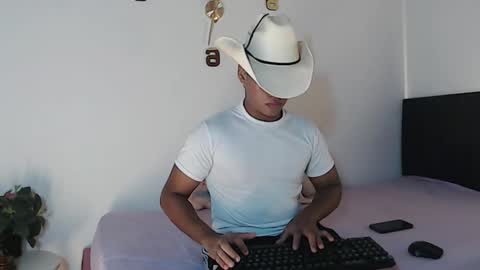 Juliann online show from October 17, 2025, 2:30 pm