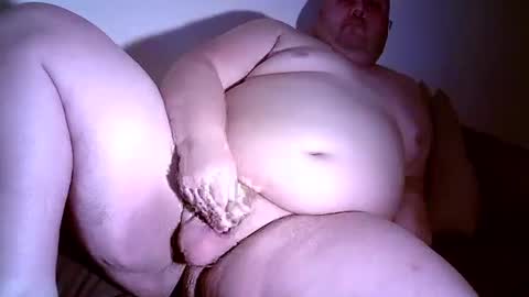 Snapshot of julianoparno chatting on February 19, 2025, 9:03 pm Juliano online show from February 19, 2025, 9:03 pm