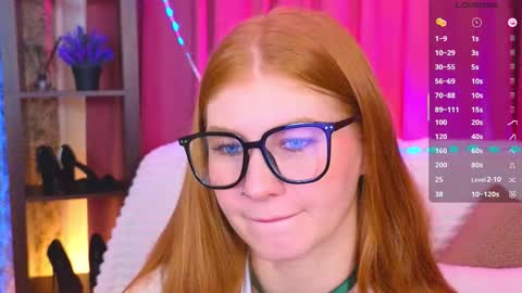 Julia online show from October 15, 2025, 4:23 am