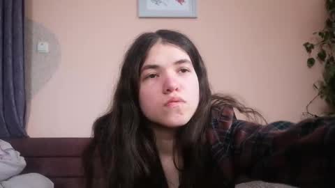 Julia online show from February 7, 2026, 7:01 am