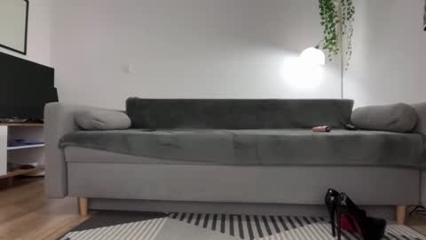 Julia online show from October 18, 2025, 1:08 am