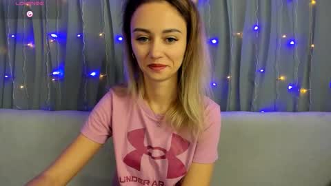 Yulya online show from November 7, 2025, 3:39 am