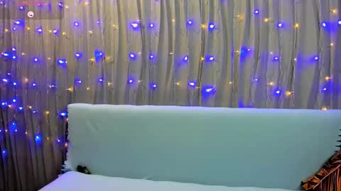 Yulya online show from December 3, 2025, 3:03 am