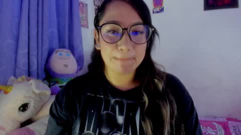 Juliana online show from March 12, 2025, 3:24 am