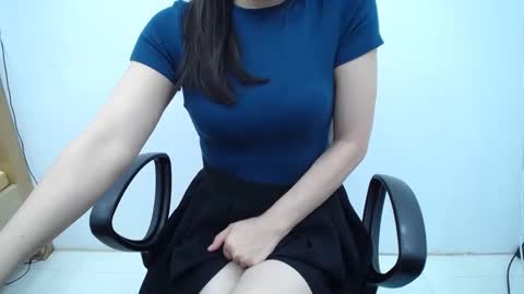julie9x online show from May 4, 2026, 10:39 pm