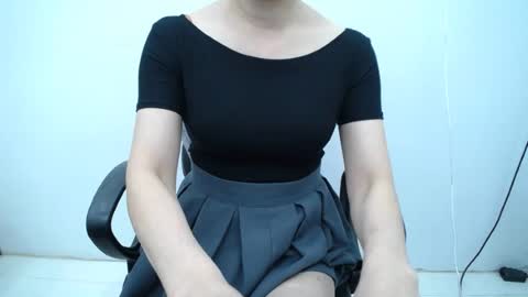 julie9x online show from June 23, 2026, 11:47 pm