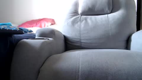 Snapshot of julie_bunny chatting on January 13, 2025, 12:45 pm Julie bunny online show from January 13, 2025, 12:45 pm