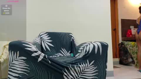 julie_vixen online show from February 3, 2026, 12:10 pm