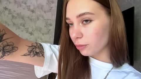 Snapshot of juliebeshears chatting on April 15, 2026, 6:31 am juliebeshears online show from April 15, 2026, 6:31 am