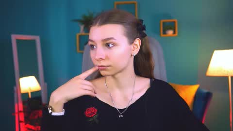 juliedaniel online show from October 7, 2025, 8:11 am