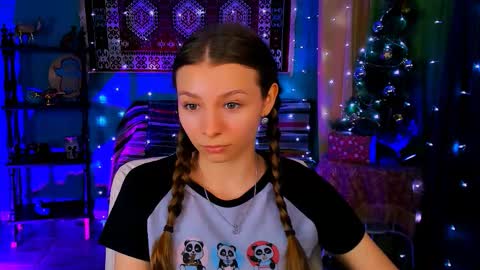 juliedaniel online show from December 16, 2025, 4:50 am