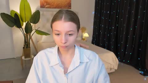 juliedaniel online show from April 22, 2026, 8:17 am