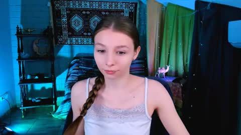 juliedaniel online show from April 27, 2026, 4:10 am